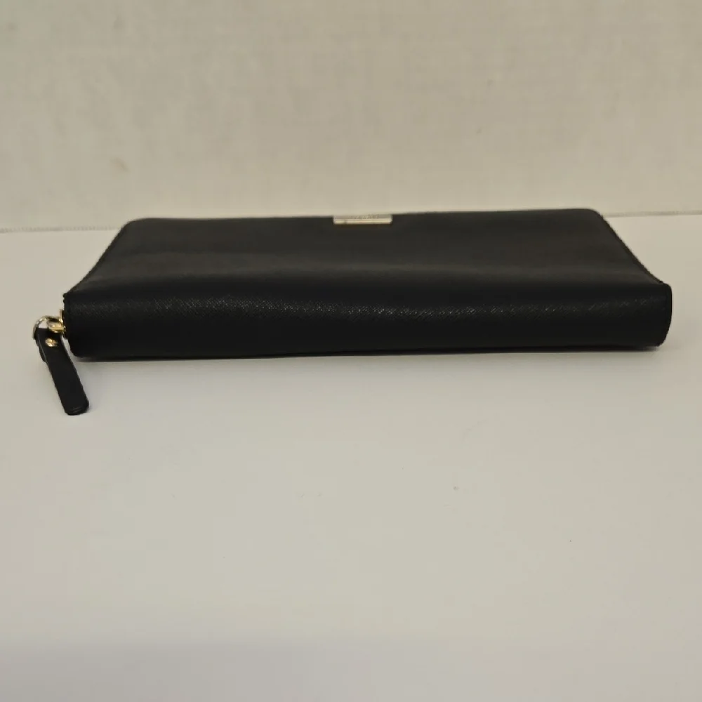 Kate Spade Black Leather Zip Around Wallet/Clutch EUC 8.5